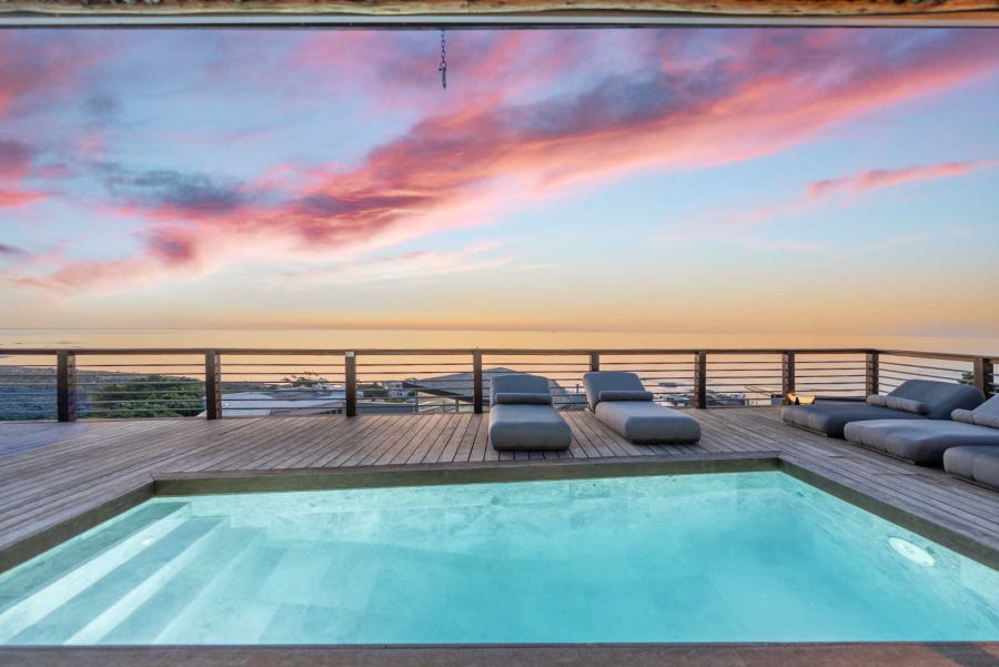 6 Bedroom Property for Sale in Camps Bay Western Cape